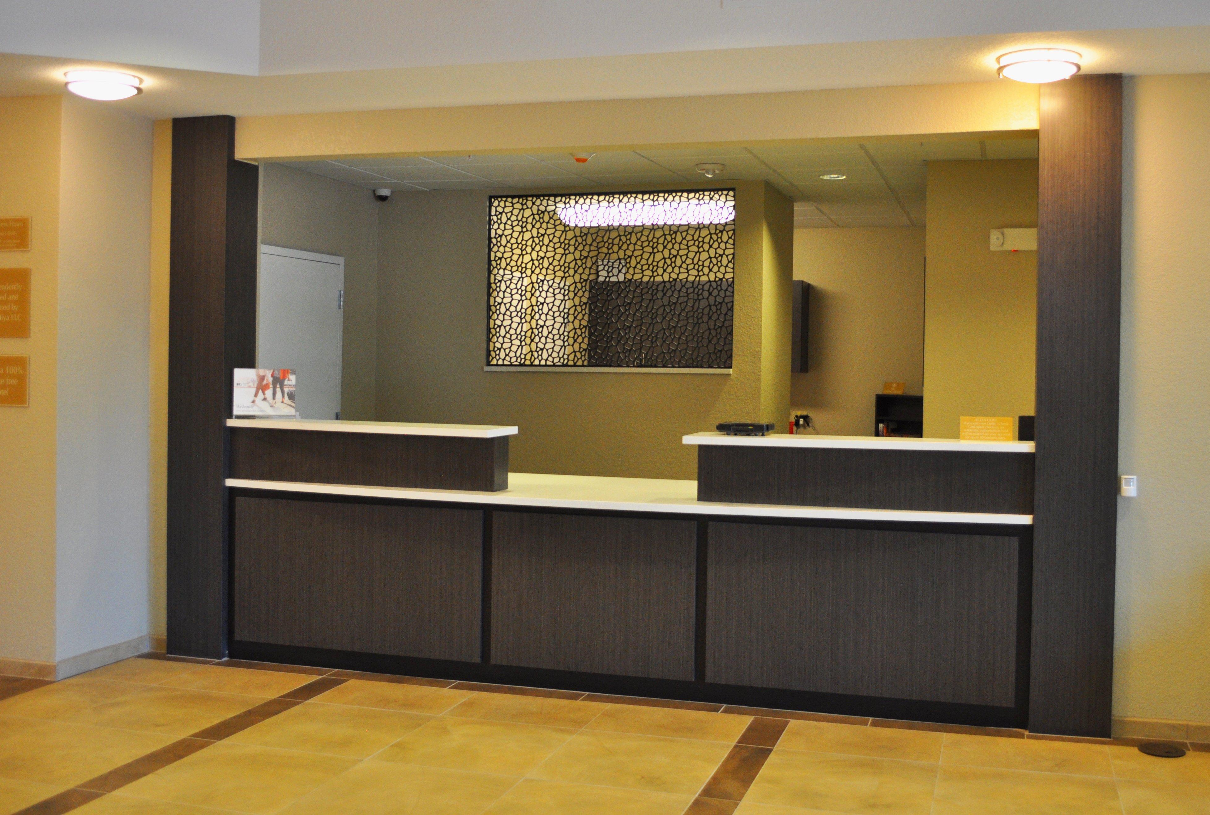 Candlewood Suites Bay City By Ihg Exterior foto